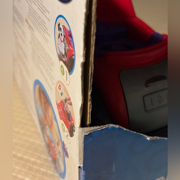 Fisher-Price Little People Disney 101 Dalmatians Cruella De Vil - Picture 4 of 6